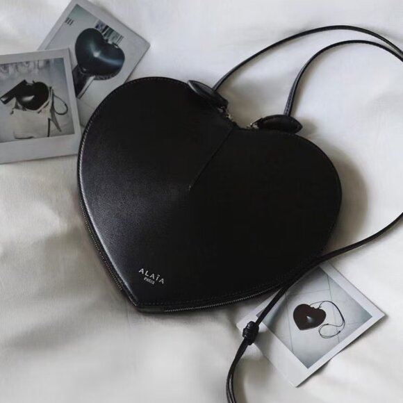 LE CŒUR BAG IN CALFSKIN - Picture 4 of 7